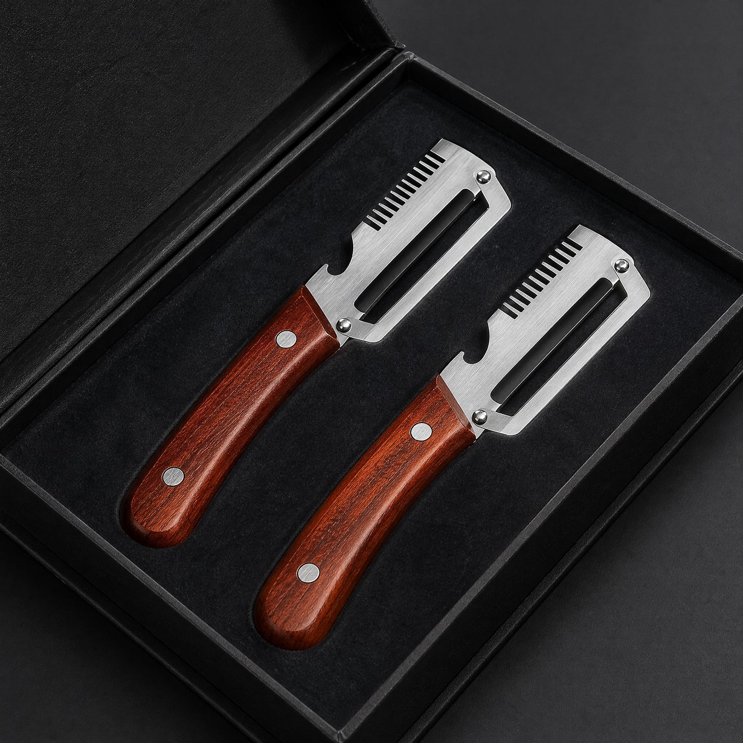 Multifunctional Vegetable Peeler